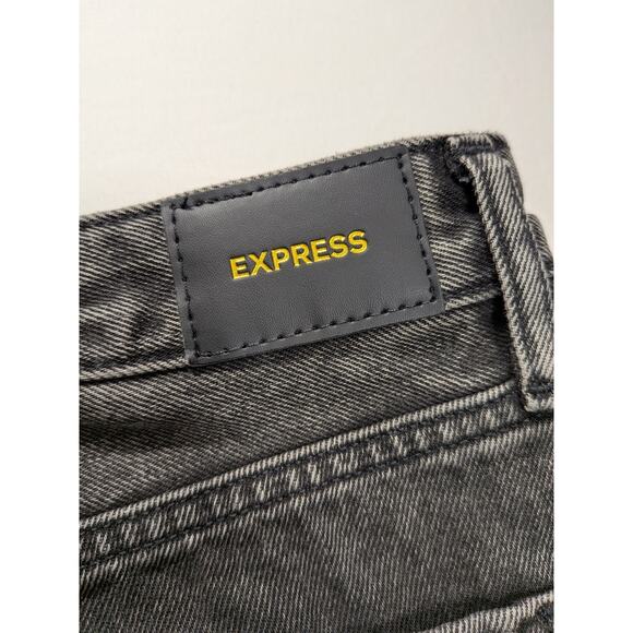 Express Jeans Womens 10 Distressed Black 90's Ankle Boot Mid-Rise Wide $98 NWT - Picture 10 of 12